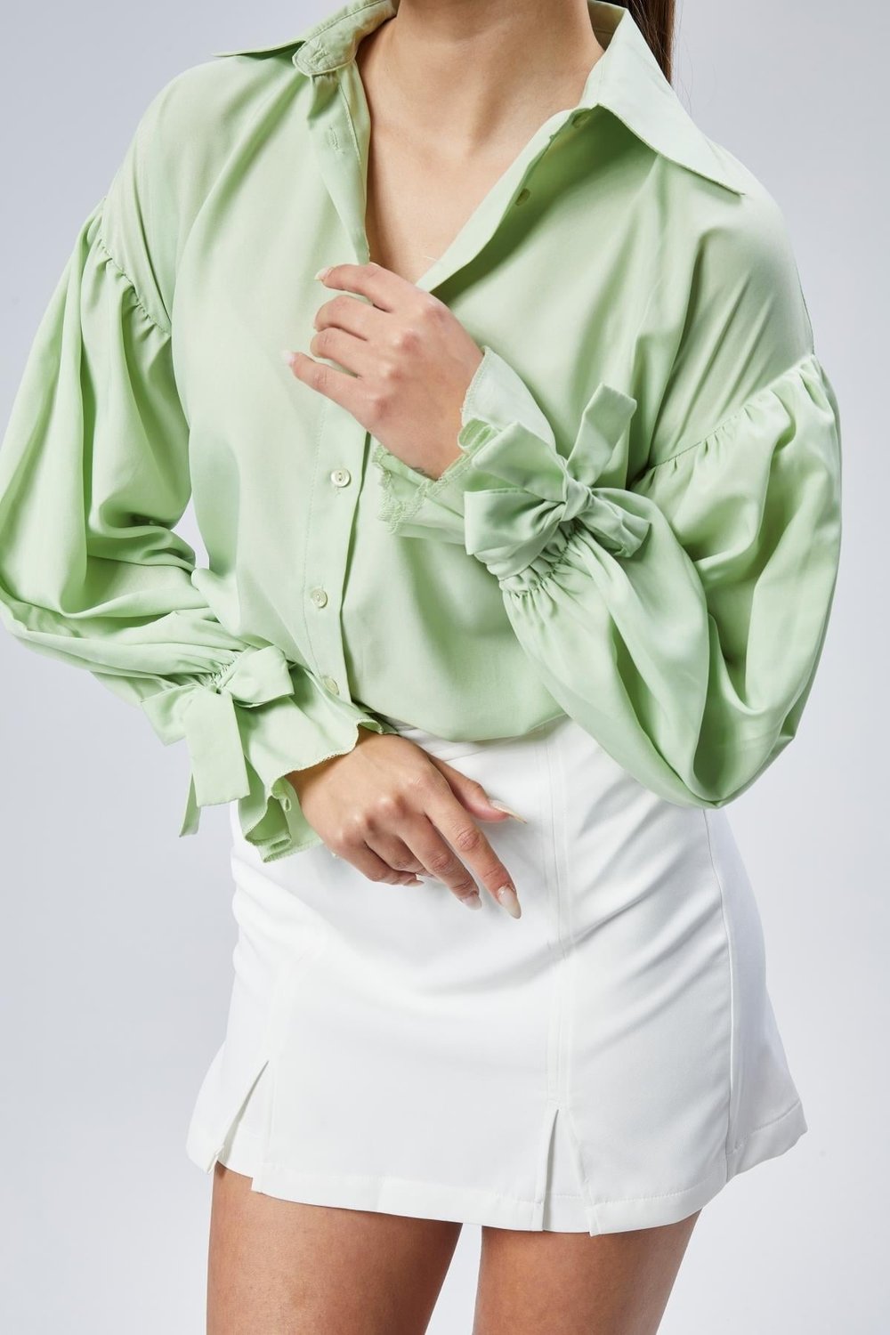 oversize-buzgu-detayli-saten-bluz-mint-2-4b2b.jpg