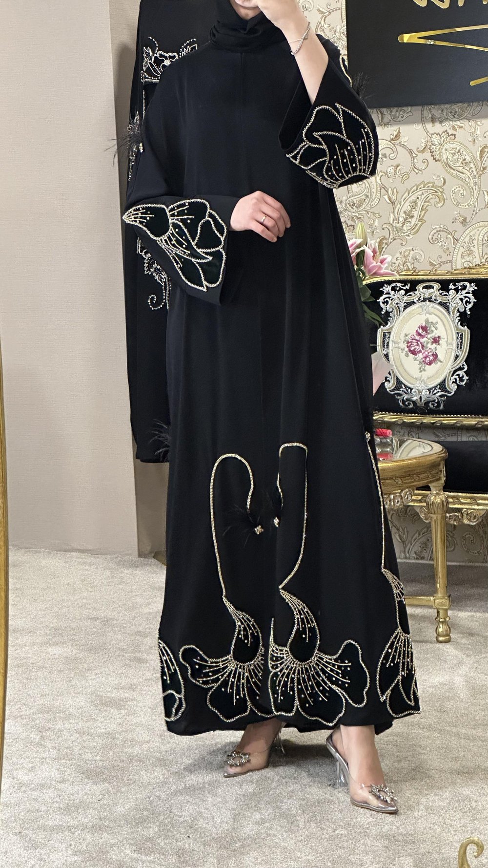 ALALE ABAYA
