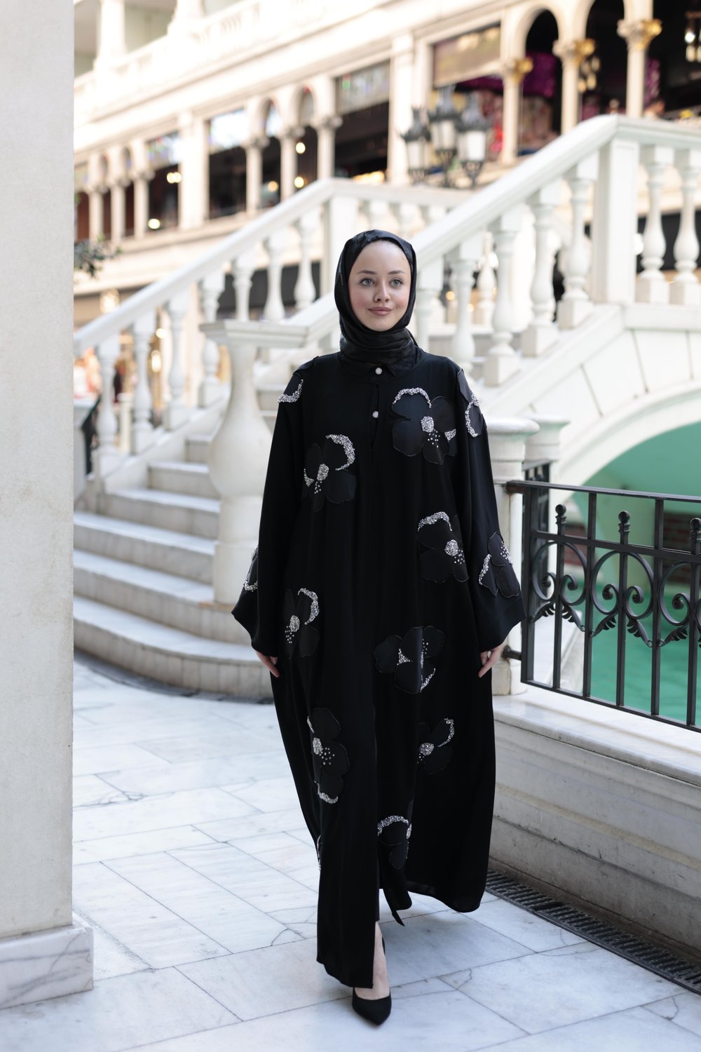 ÇİÇEK BAHÇESİ ABAYA