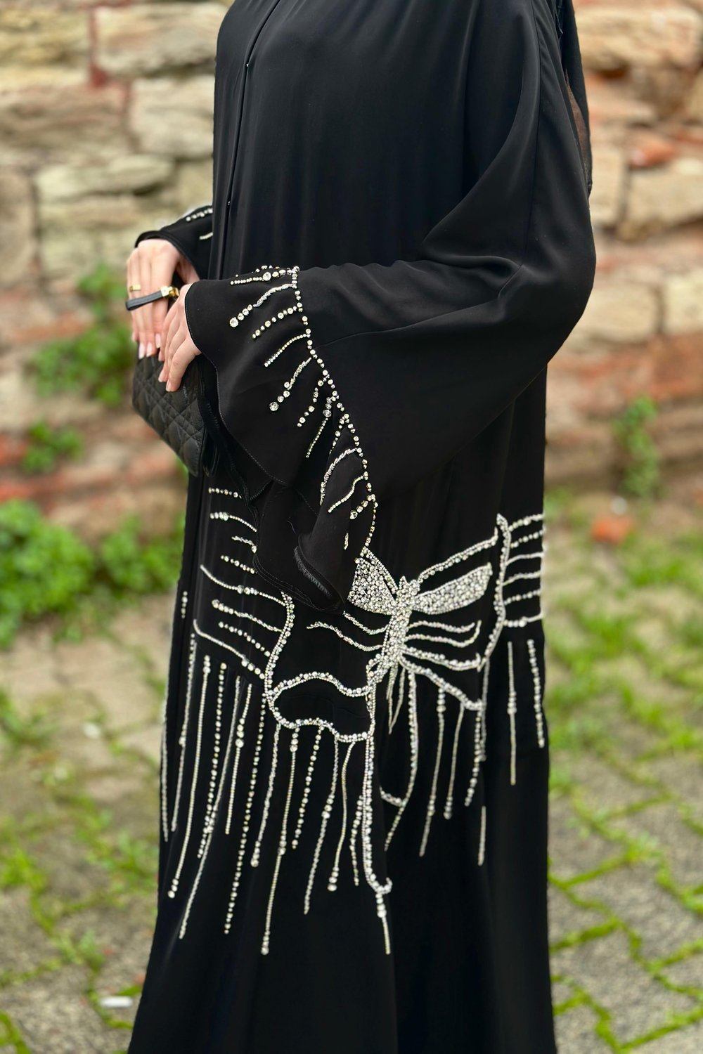 FİYONKLU ABAYA