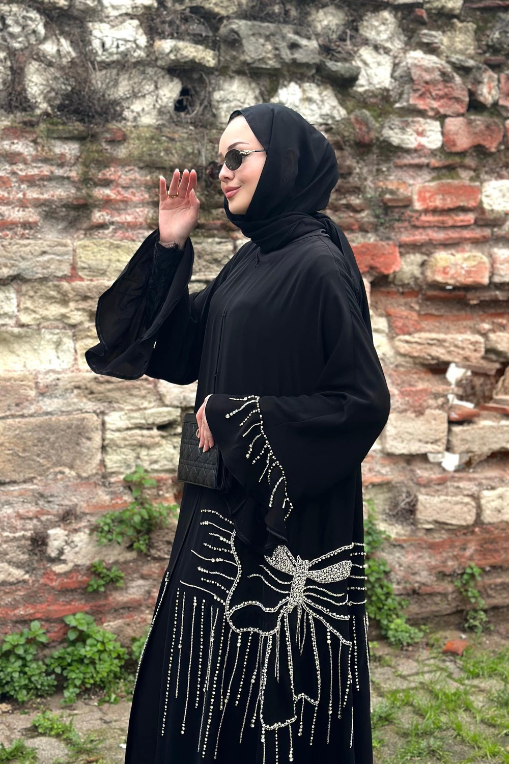 FİYONKLU ABAYA