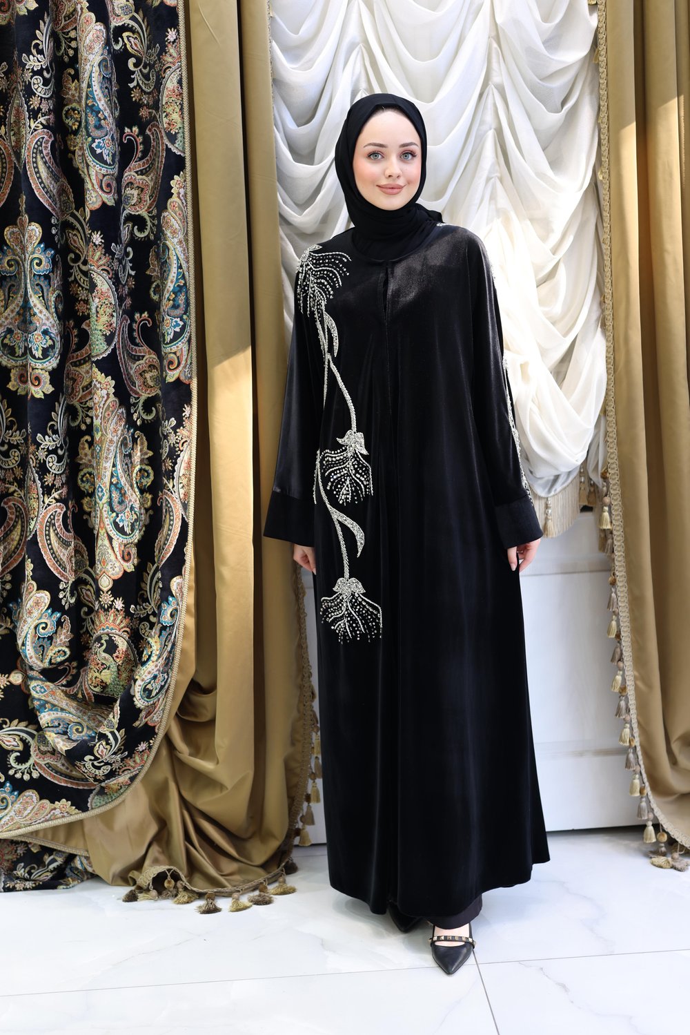 KADİFE KARAHİNDİBA ABAYA