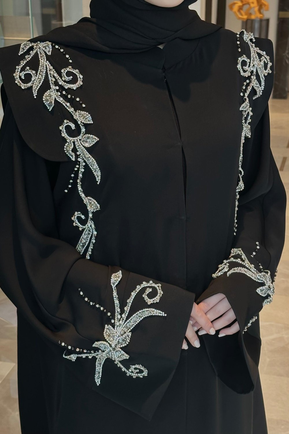 LANA GÜMÜŞ ABAYA
