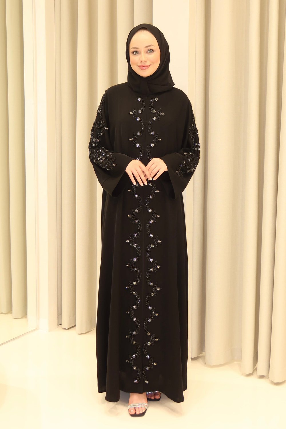 MİNA SİYAH ABAYA