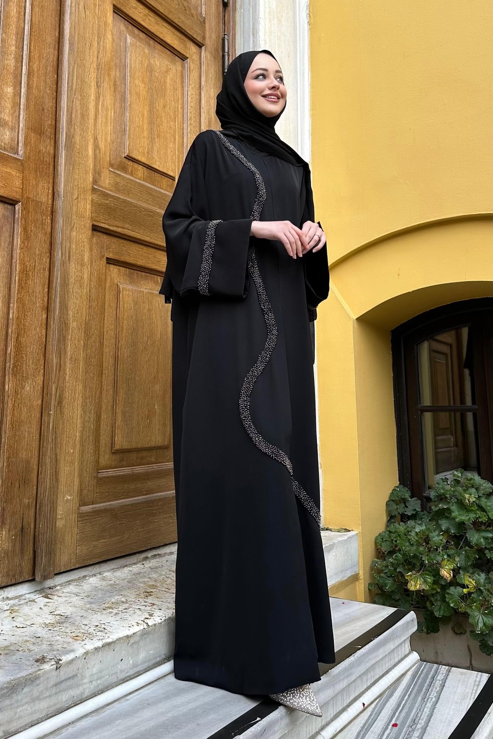 SAHİL ABAYA