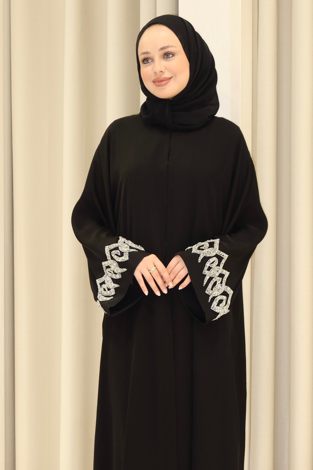 TARA ABAYA