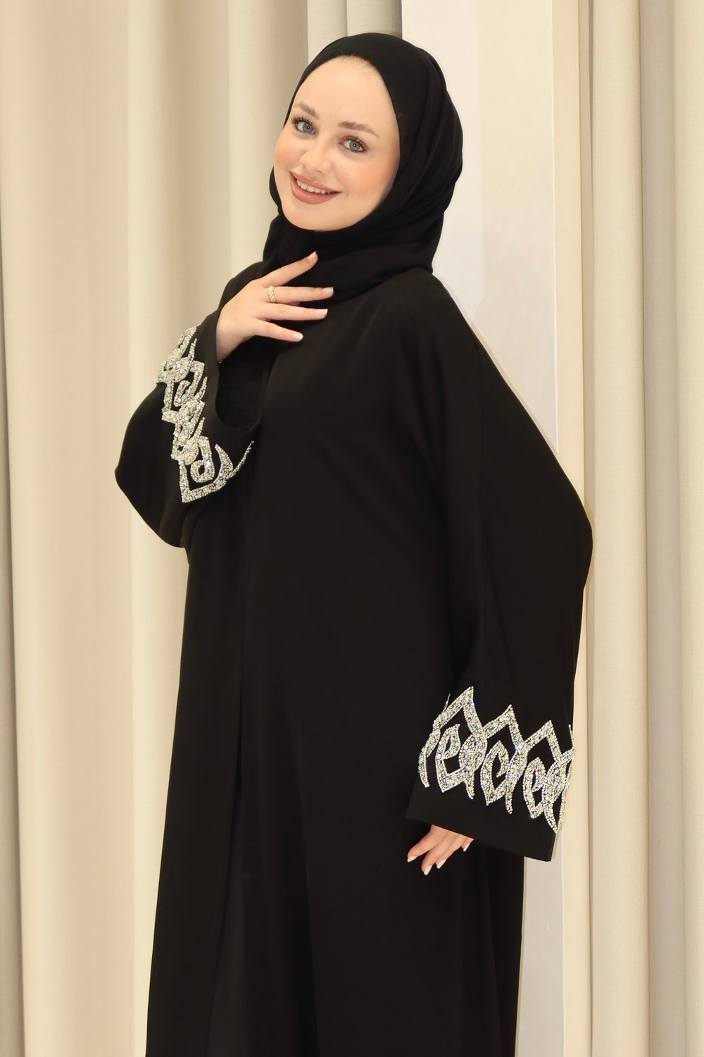 TARA ABAYA