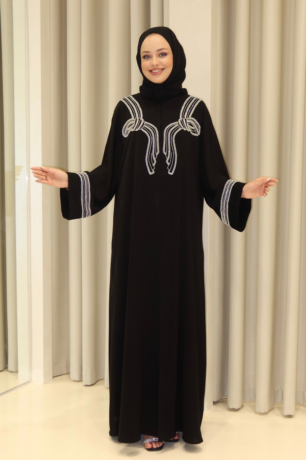 YUTAB ABAYA