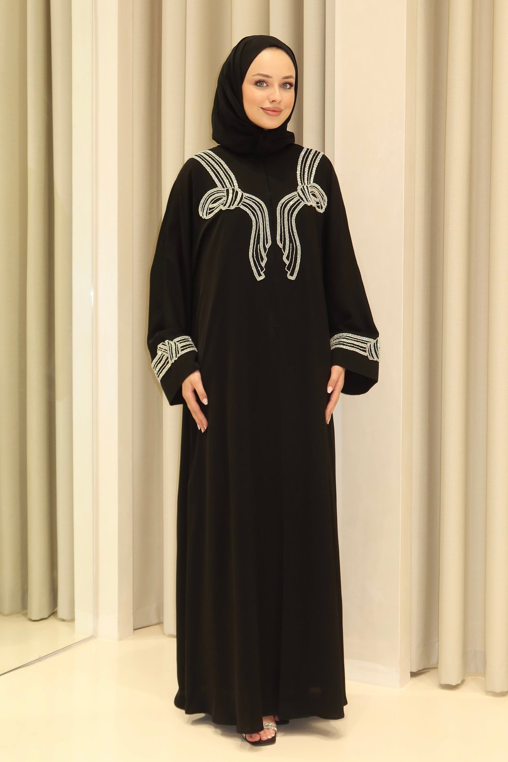 YUTAB ABAYA
