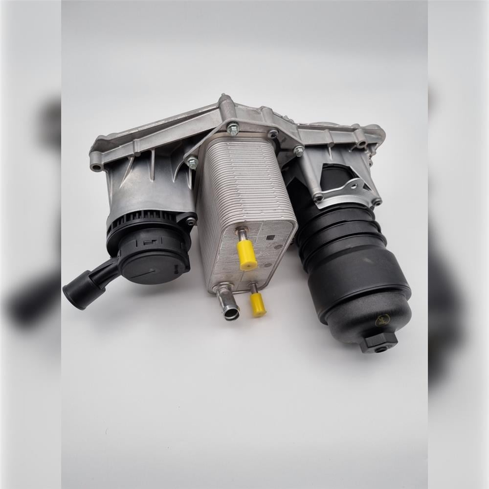 LR006427 YAĞ SOĞUTUCU VE FİLTRESİ RANGE ROVER DISCOVERY