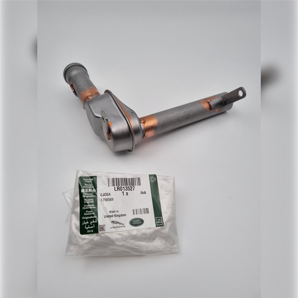 LR013527 KARTER YAĞ EMİŞ BORUSU