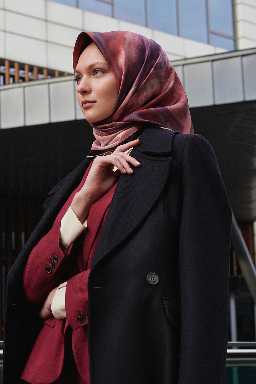 Karma Desenli Twill İpek Eşarp