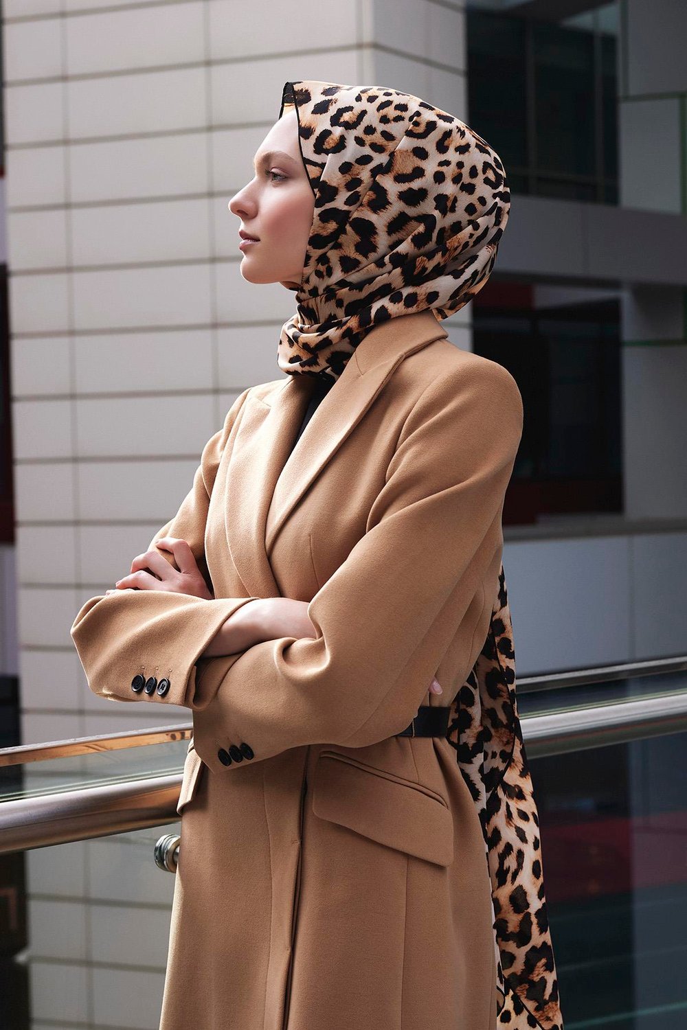 Leopar Desenli Krep İpek Şal