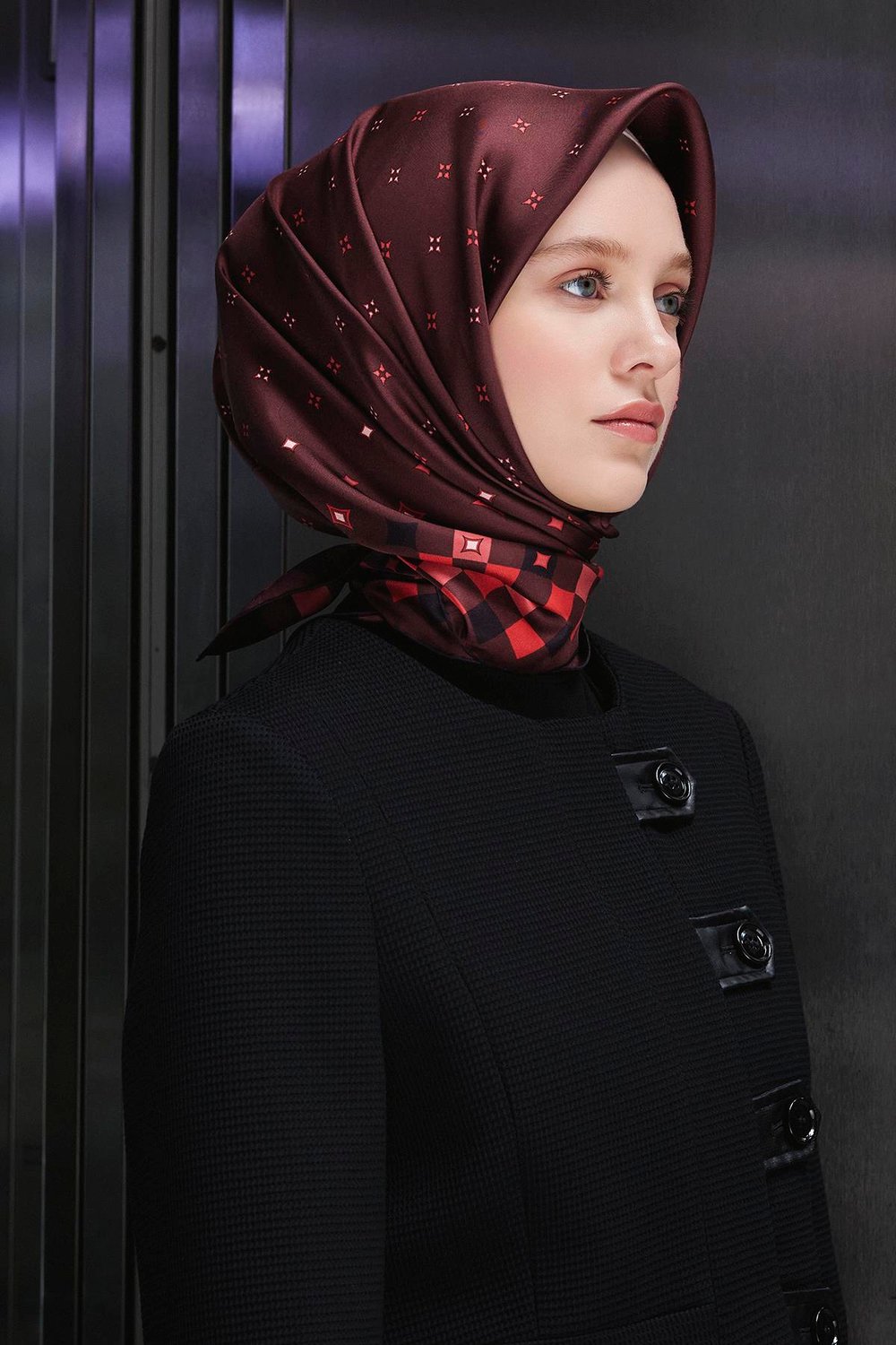 Yıldız Desenli Twill İpek Eşarp