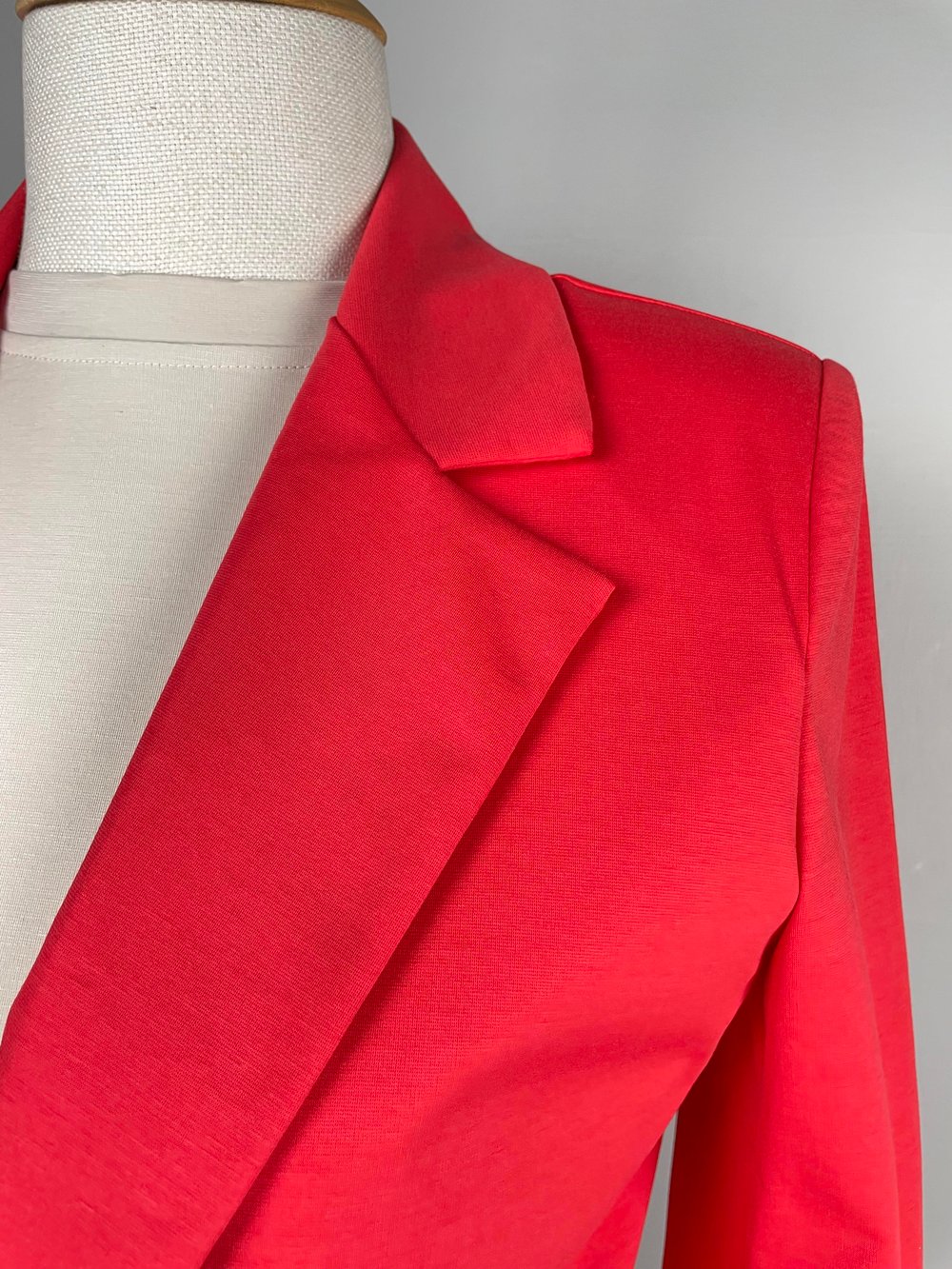 Kırmızı Örme Kumaş Blazer Ceket