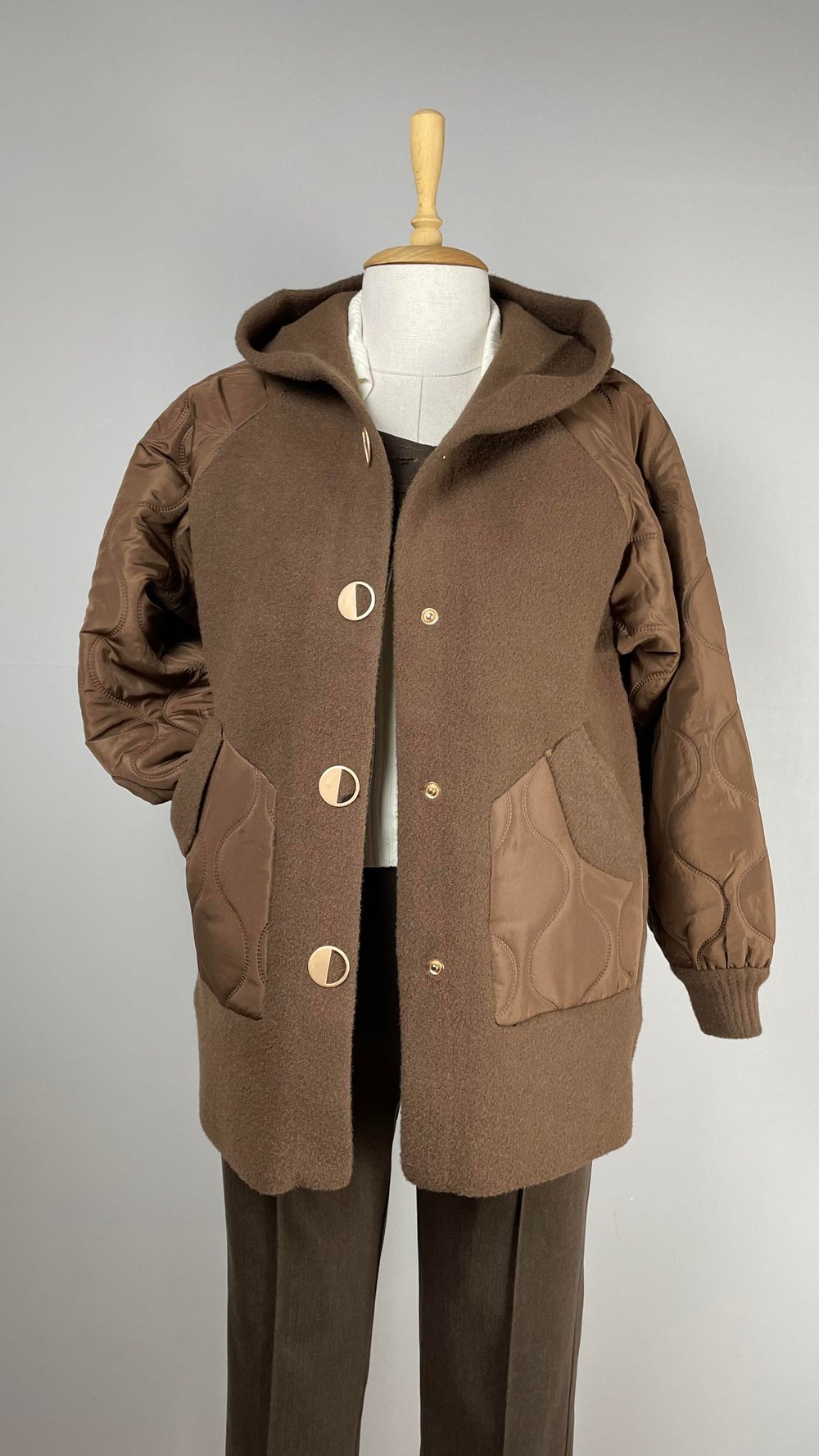 Kolları ve Cepleri Anorak Mont