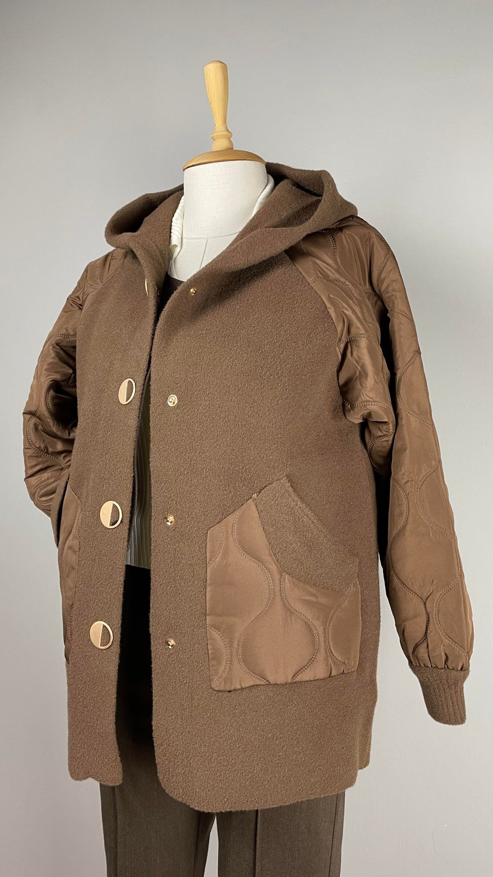 Kolları ve Cepleri Anorak Mont