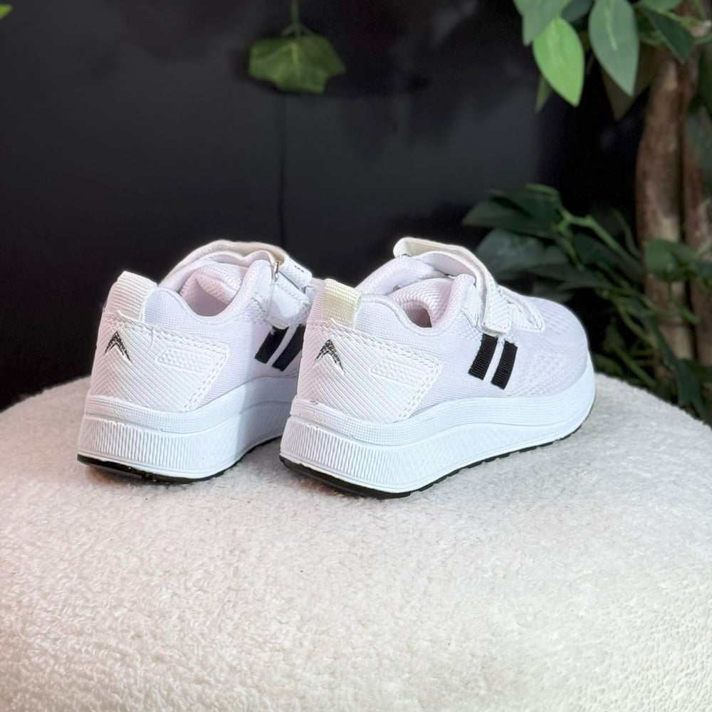ERKEK ÇOCUK SPOR AYAKKABI M1605