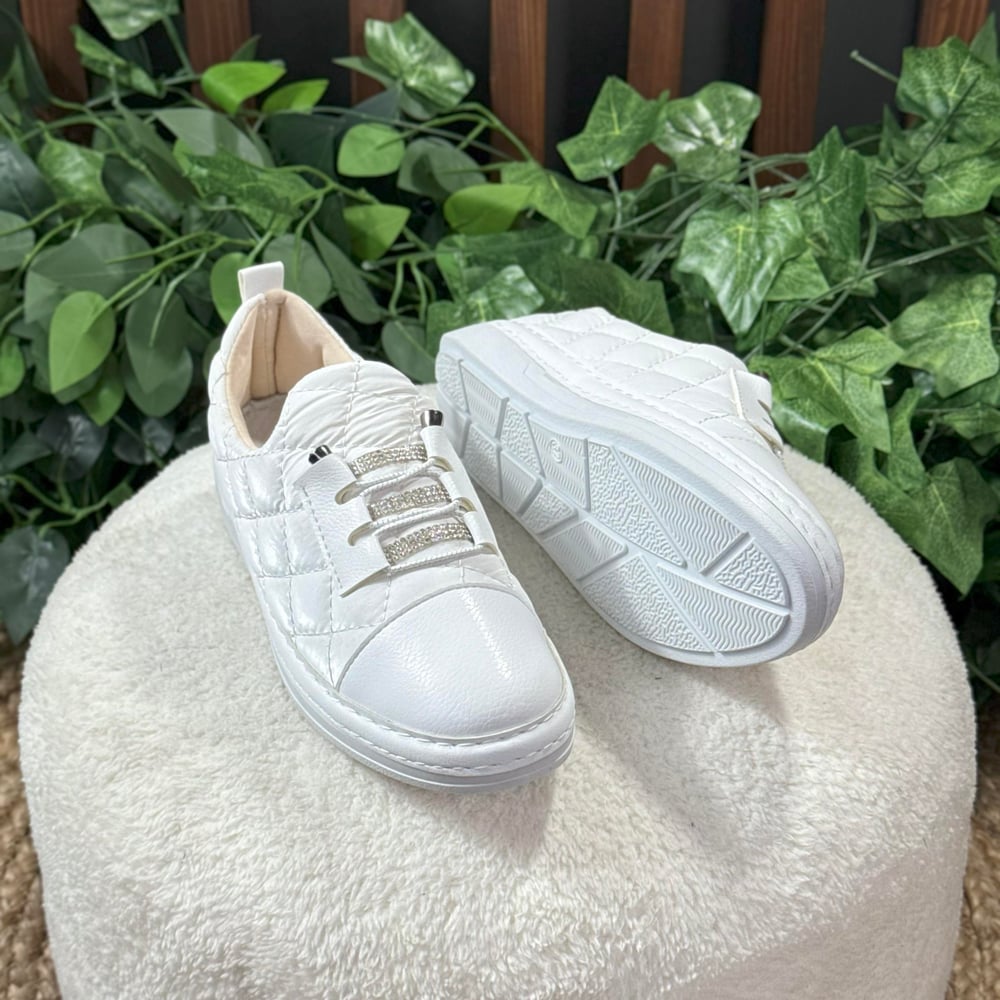 PARAŞÜT KUMAŞ BAĞCIKSIZ TAŞLI SNEAKERS M1182