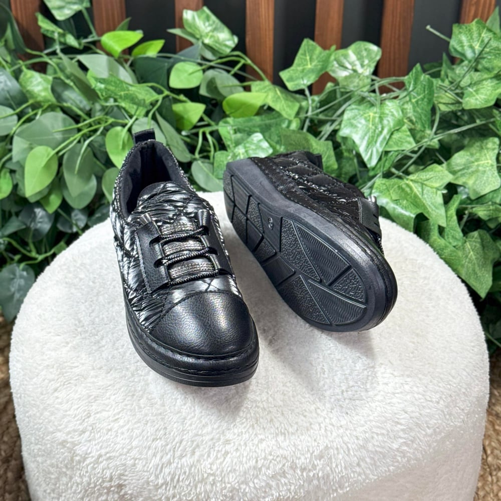 PARAŞÜT KUMAŞ BAĞCIKSIZ TAŞLI SNEAKERS M1183