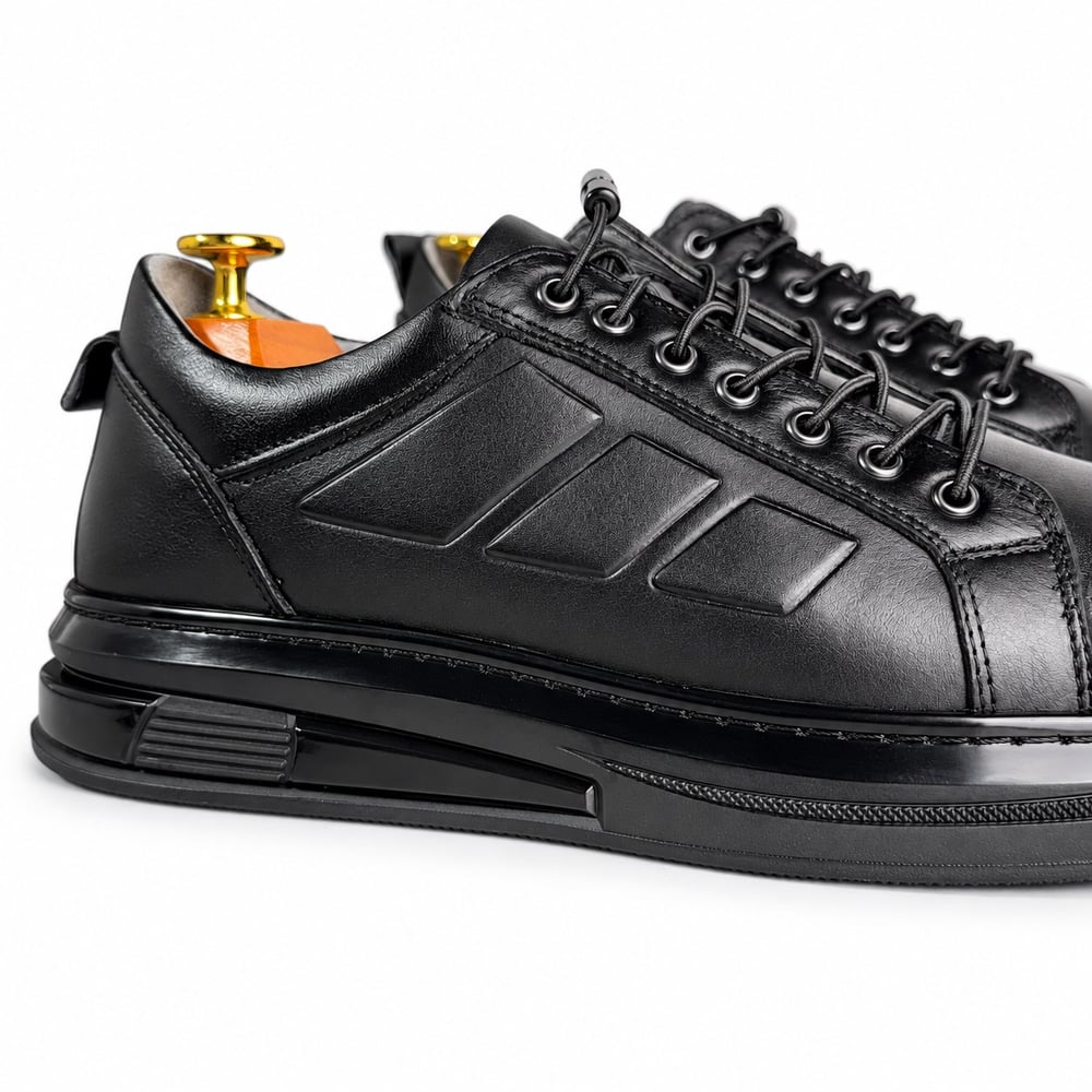 SİYAH HAKİKİ DERİ ERKEK CASUAL SNEAKER M7025