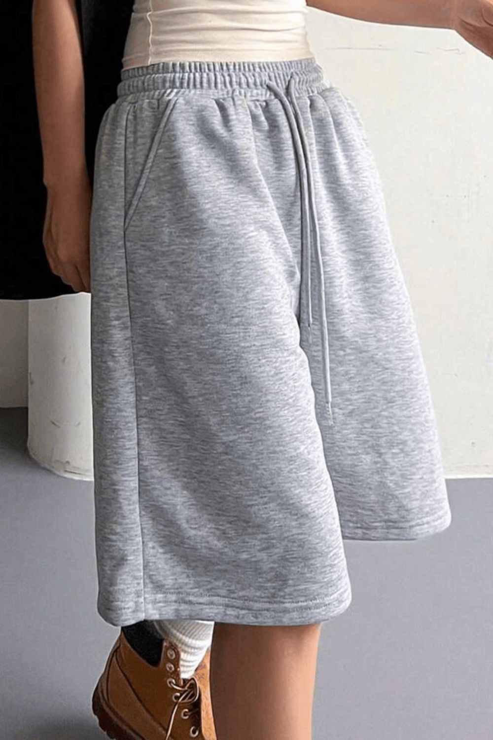 Gri Elas Basic Carpi Short