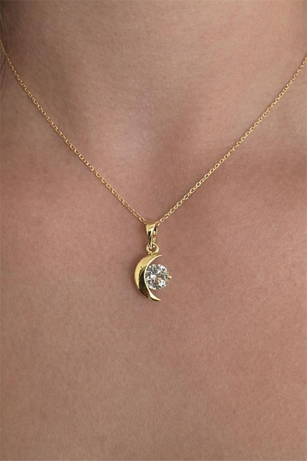 14 Ayar Altın Kaplama İtal Gold Zirkon Taş Küçük Ay Model Kolye Uçu