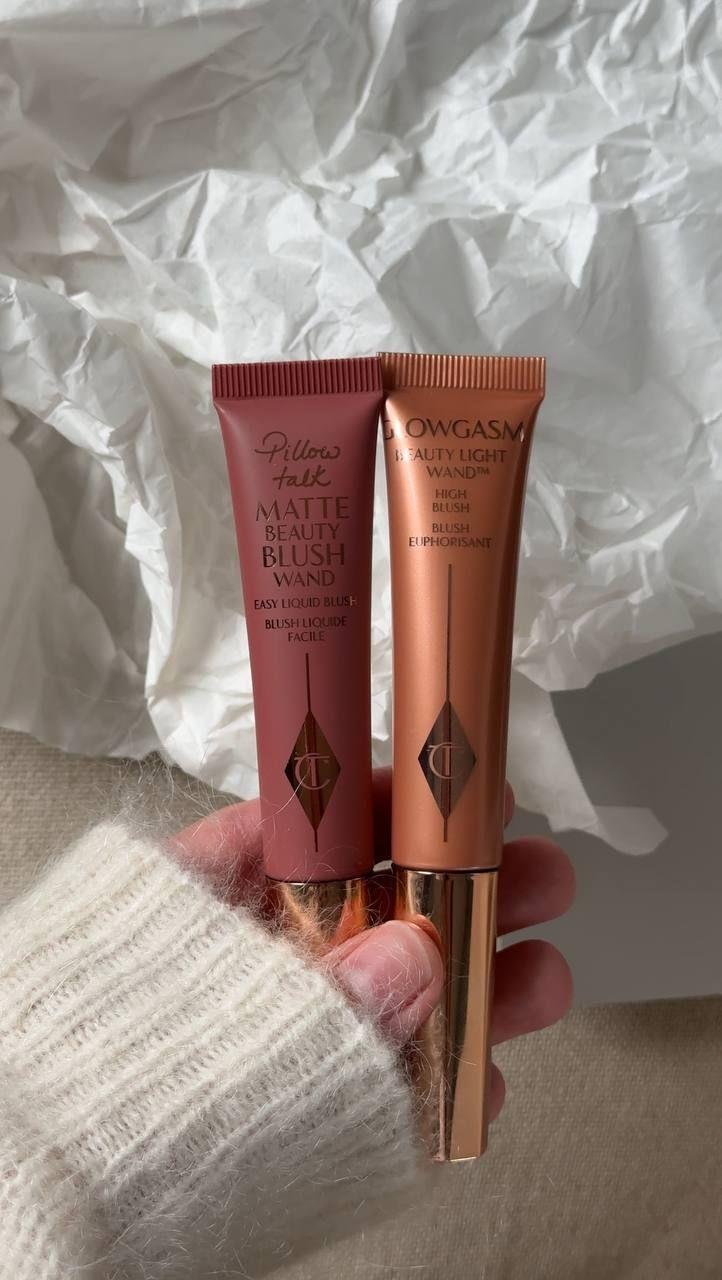  CHARLOTTE TILBURY Pillow Talk Matte Beauty Blush Wand - Pillow talk