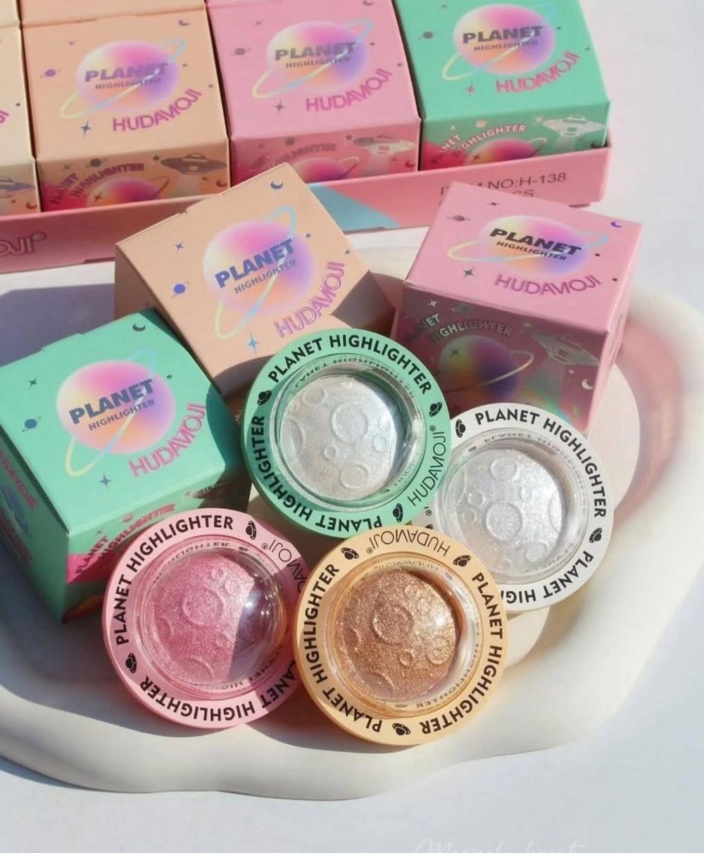 Lunar glow highlighter #02