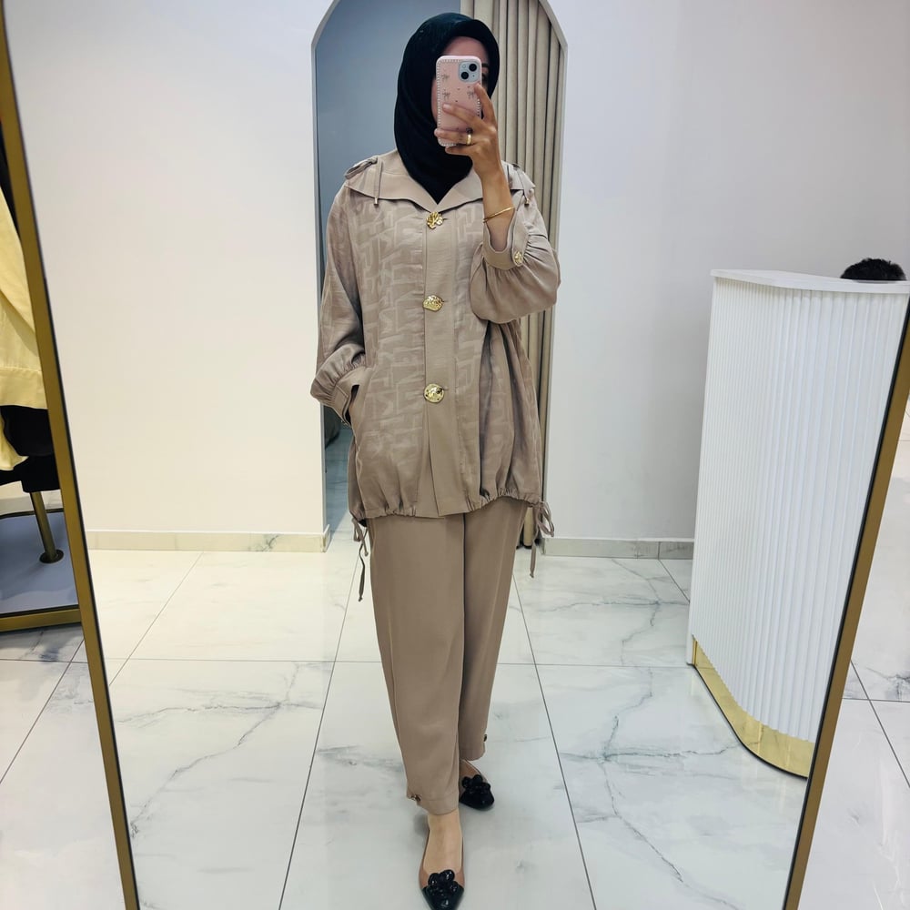 MY312 ÖNÜ AKSESUARLI PANTOLONLU TAKIM CAMEL