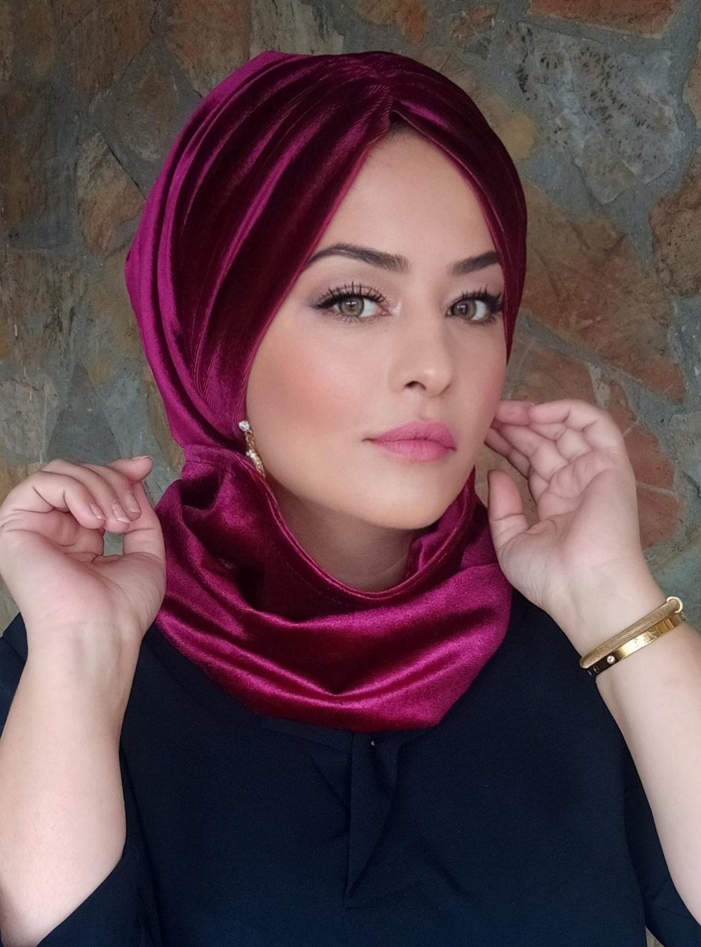 BORDO  KADİFE DRAPE DOLGULU BONE VE BOYUNLUK TAKIM