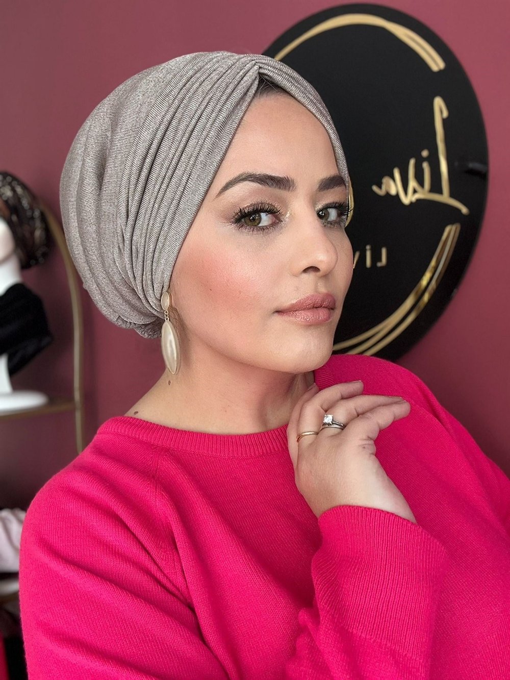 KIRÇILLI BEJ RENGİ DRAPE DOLGULU BONE