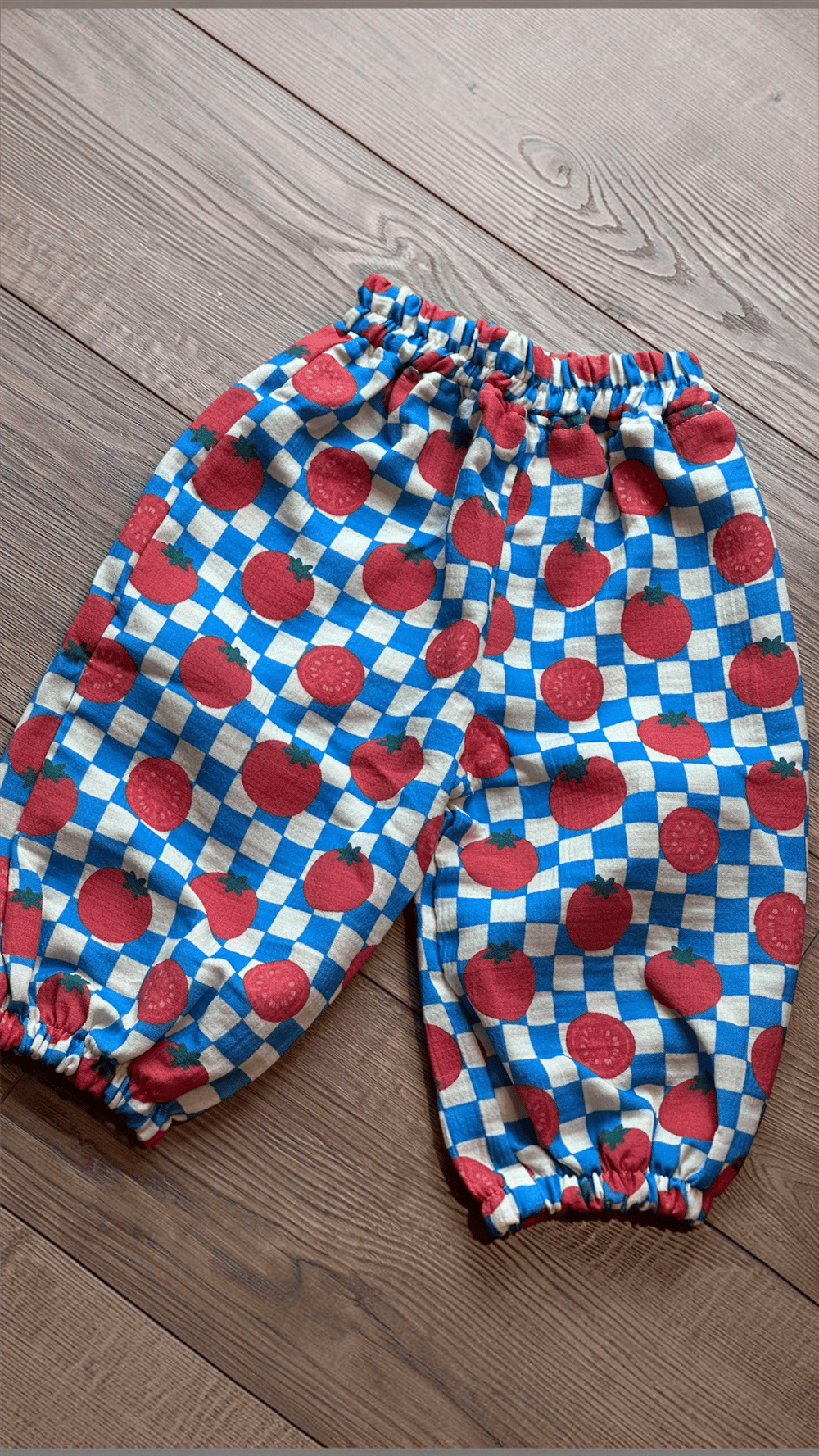 Domates Baskılı Müslin Jogger Pantolon