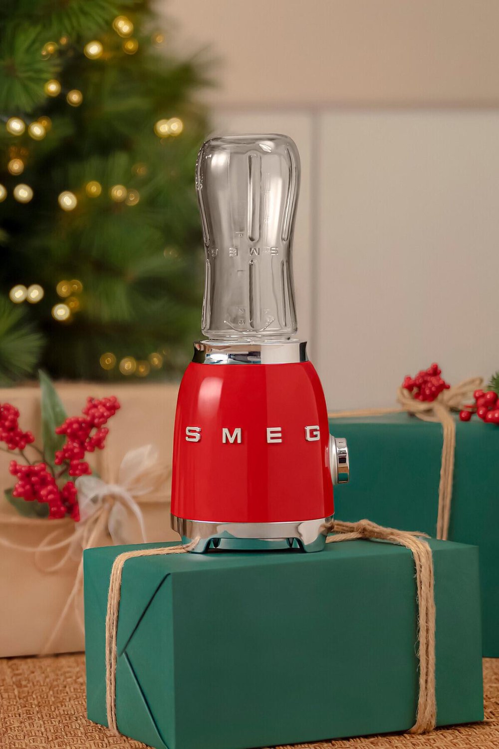 smeg-50s-style-retro-smoothie-blender--85c5-a.jpg