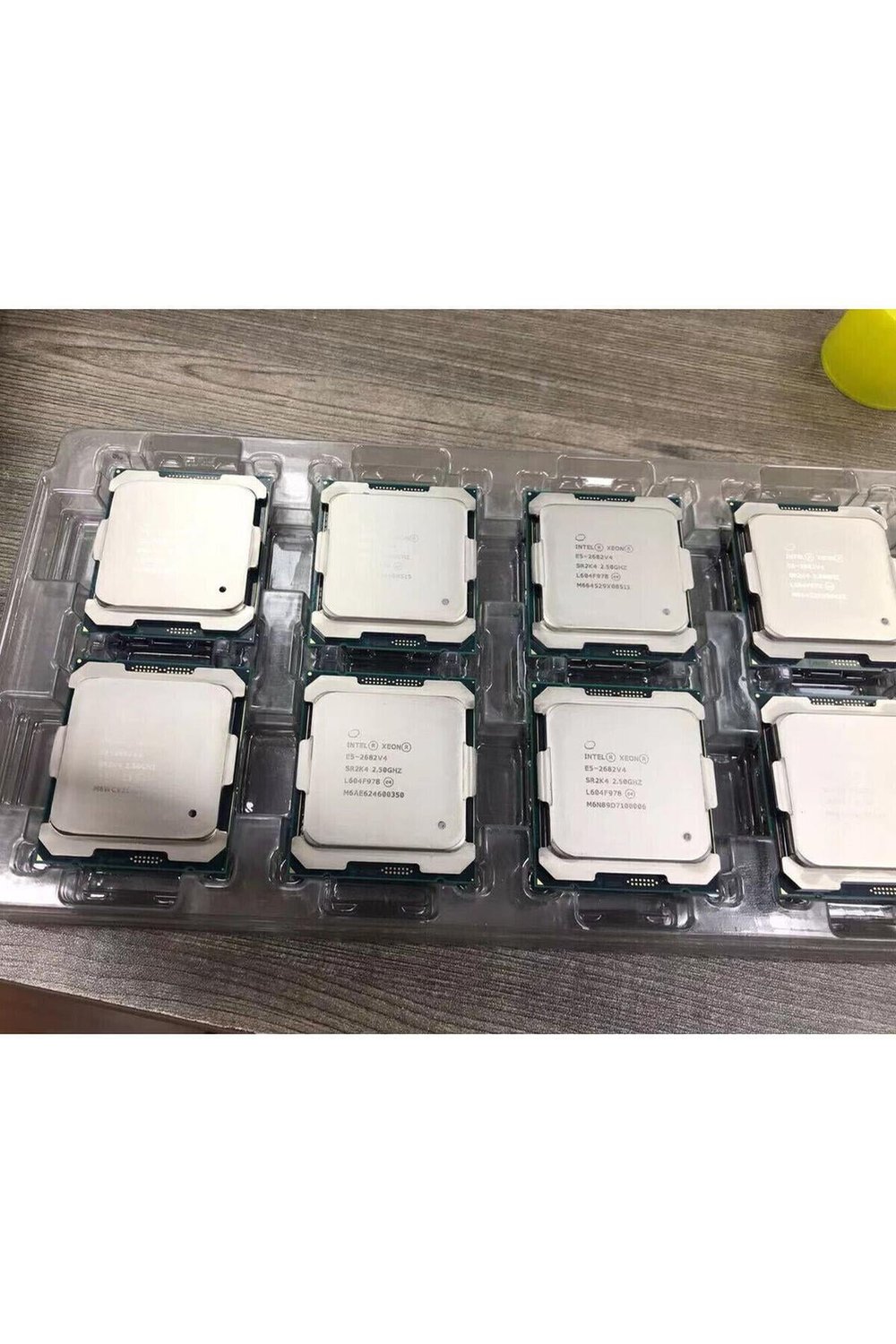 xeon-e5-2682v4-16-gercek-16-sanal-32-c-6bad98.jpg