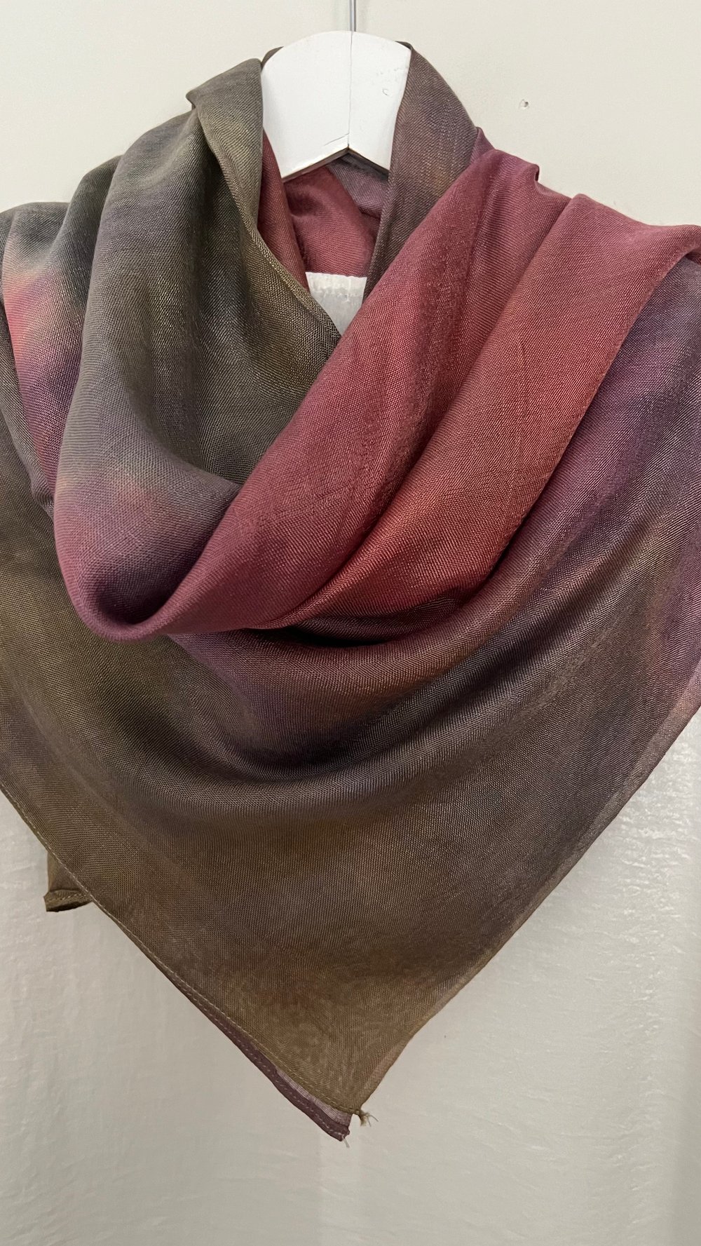 Gül Kurusu Haki Ebruli Kelagayi Eşarp 140x140
