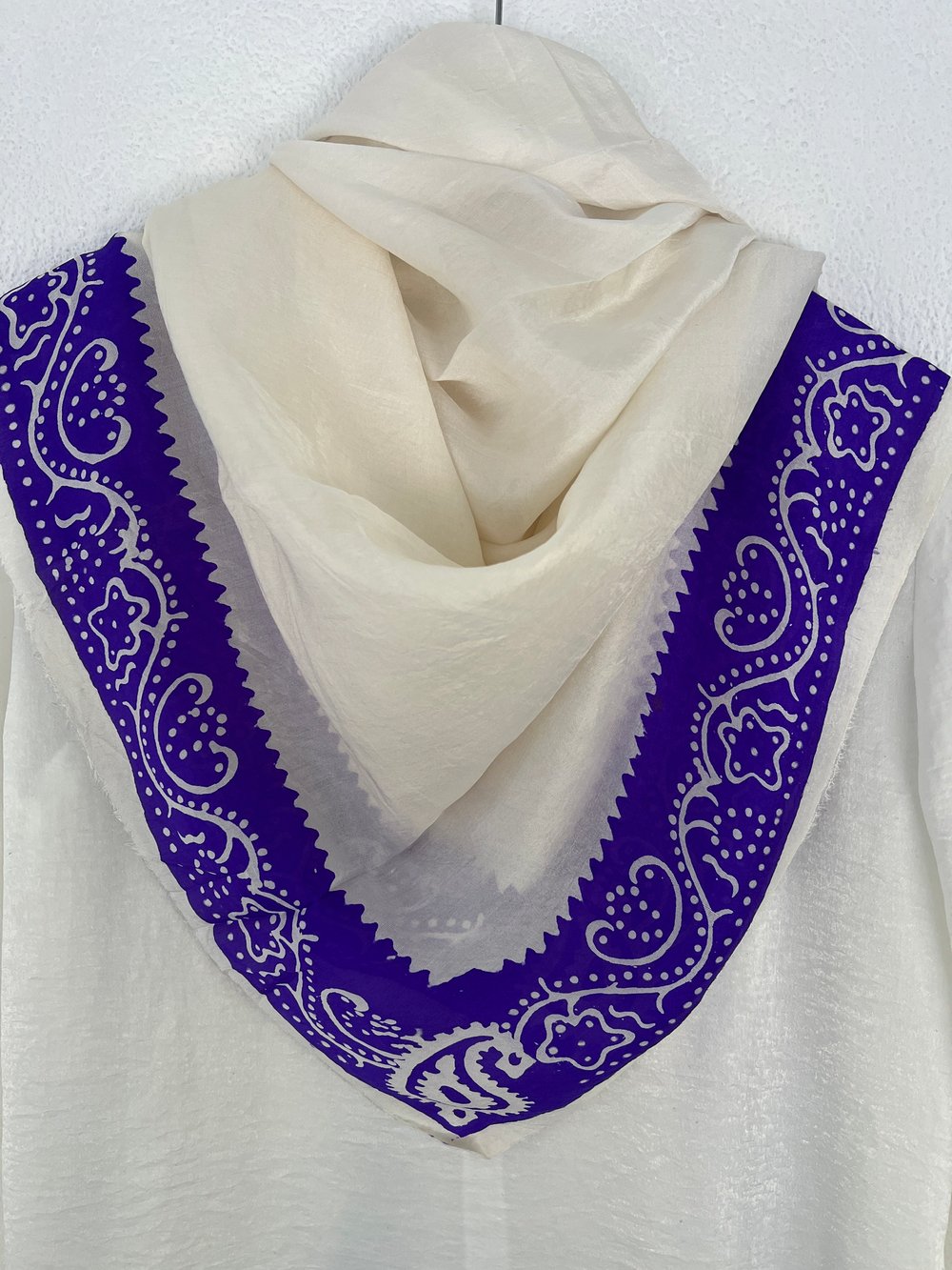 İnci Beyazı Koza İpek Kelagayi Eşarp 150x150