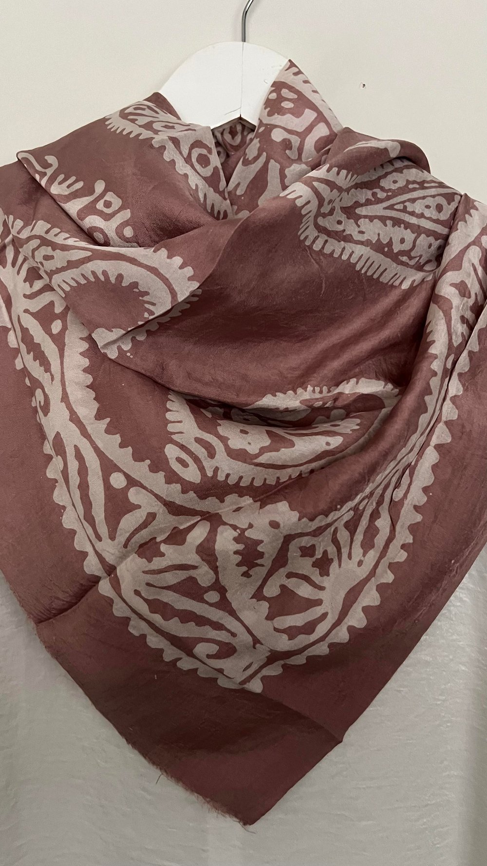 Pudra Saf Koza İpek Kelagayi Eşarp 150x150
