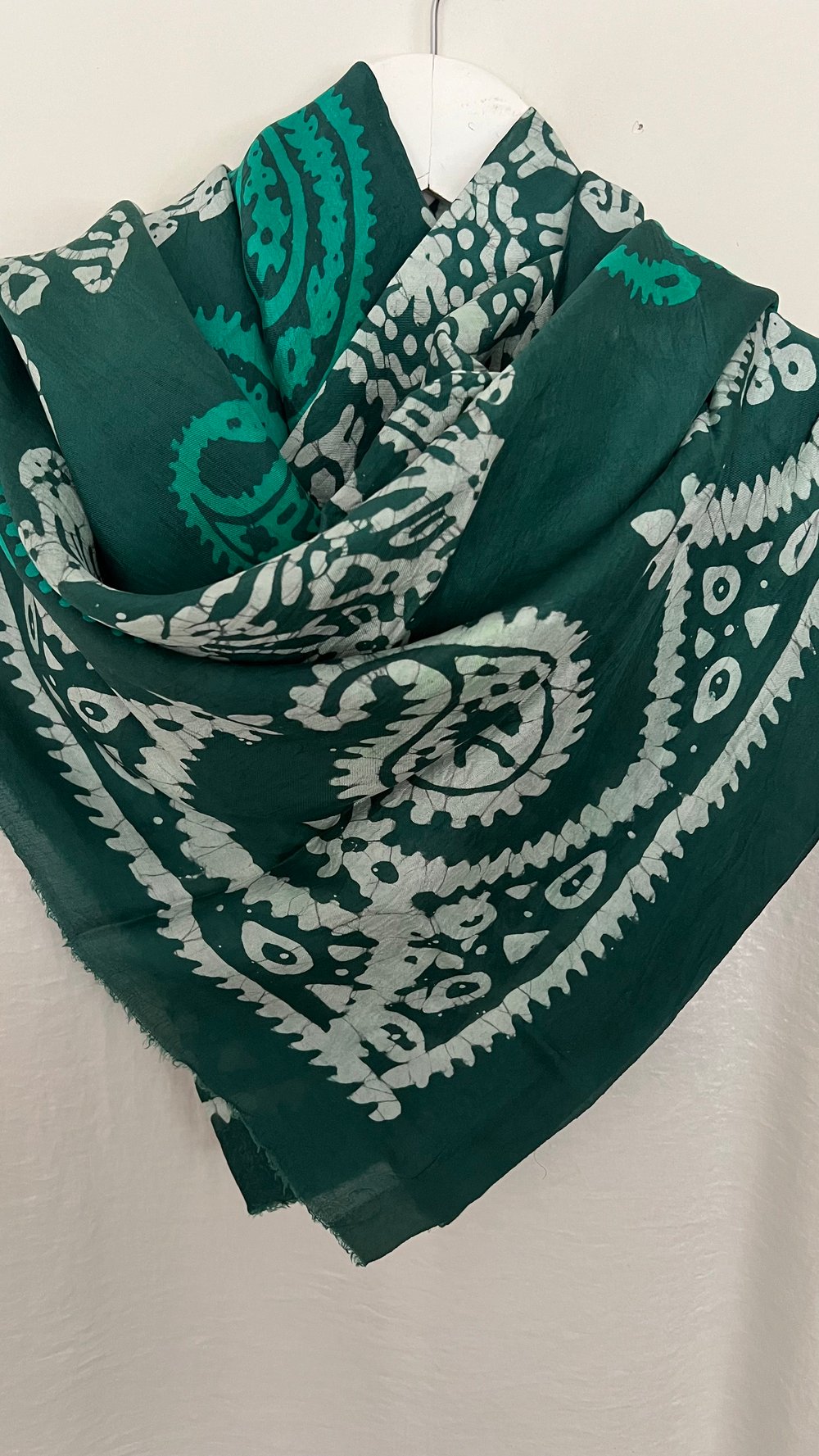 Zümrüt Yeşili Kelagayi Eşarp 150x150