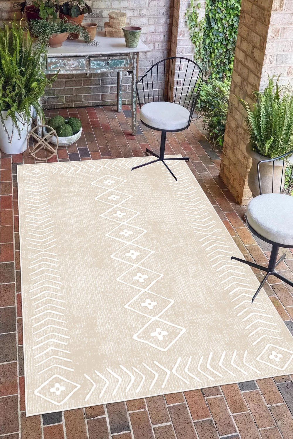 modern-etnik-kilim-desenli-dijital-bas-e42f86.jpg