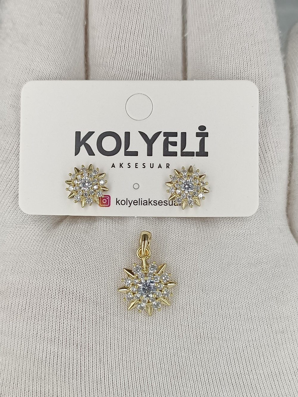 Kolyeli crystal kolye ucu küpe set