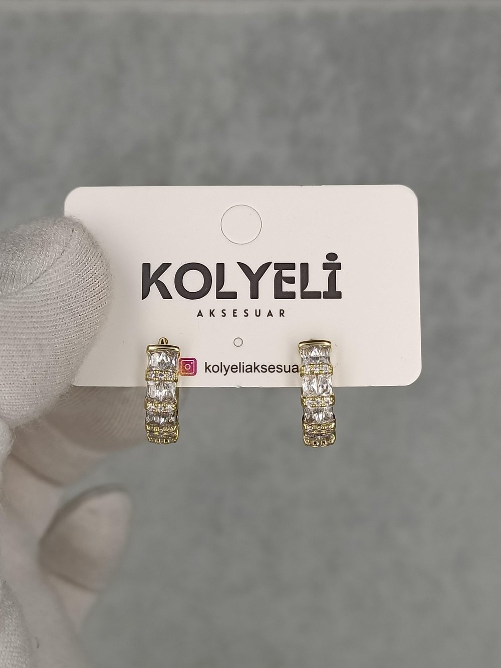 Kolyeli new27 küpe (14 ayar altın rengi)