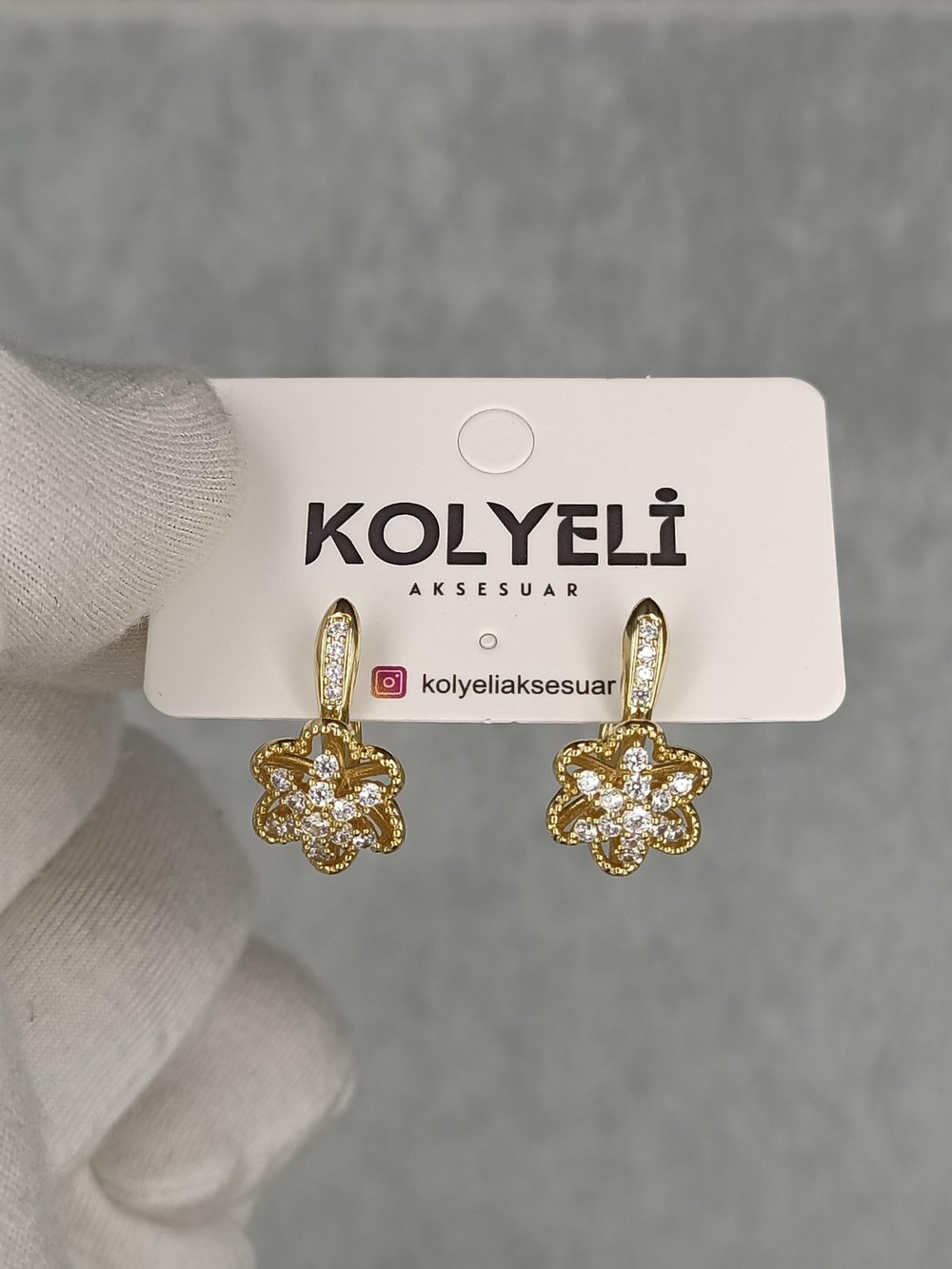 Kolyeli new31 küpe (14 ayar altın rengi)