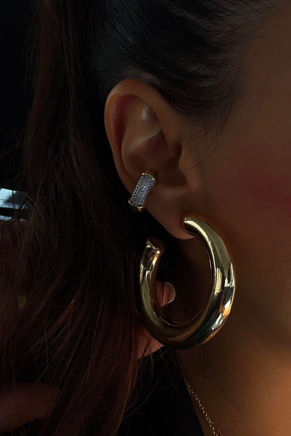 BOMBELİ KALIN EARCUFF