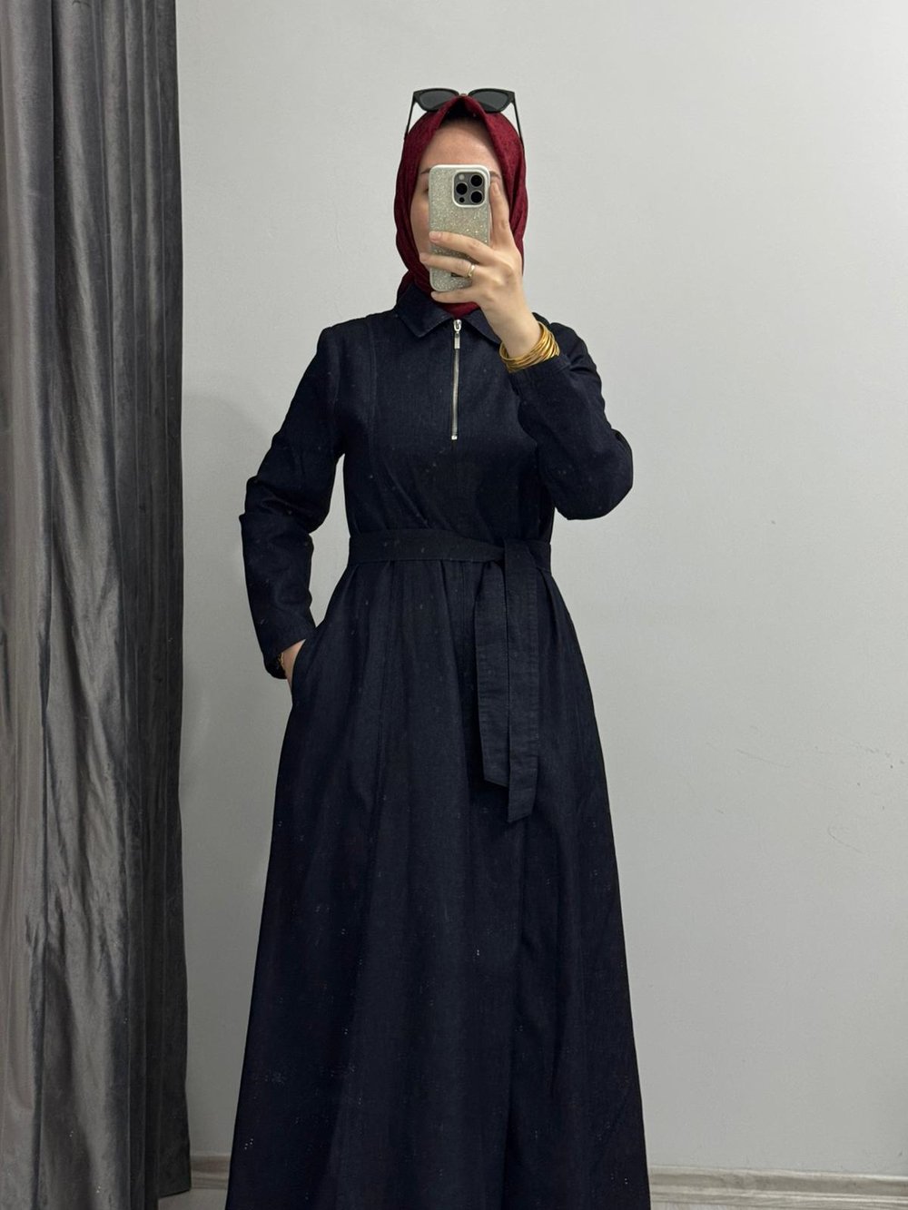 Yarım Fermuarlı Kuşaklı Denim Elbise