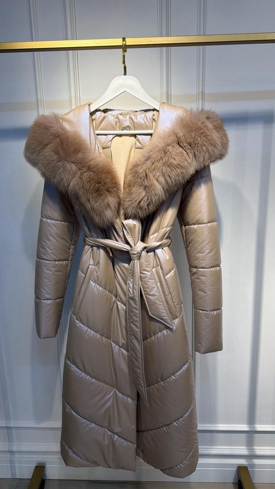 Gloss Puffer Kürk Kapüşonlu Mont