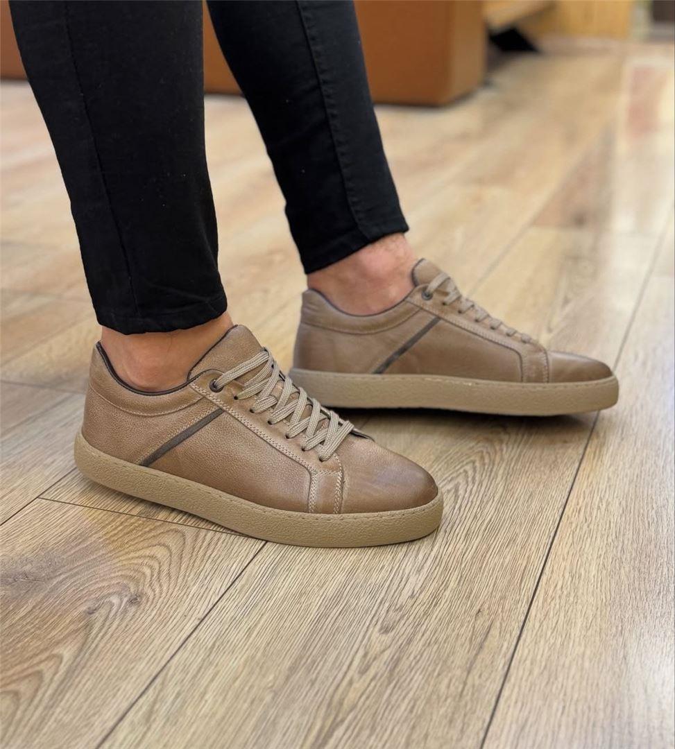 5630 Sneakers