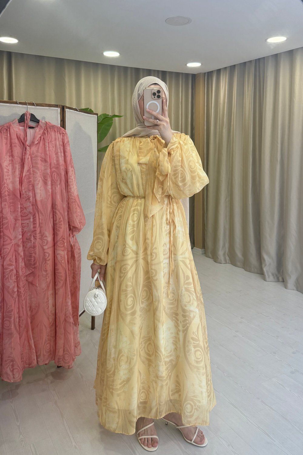 FULAR YAKA SARI ŞİFON ELBİSE