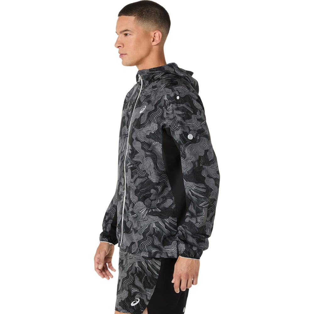 fujitrail-packable-jacket-d2f43a.jpg