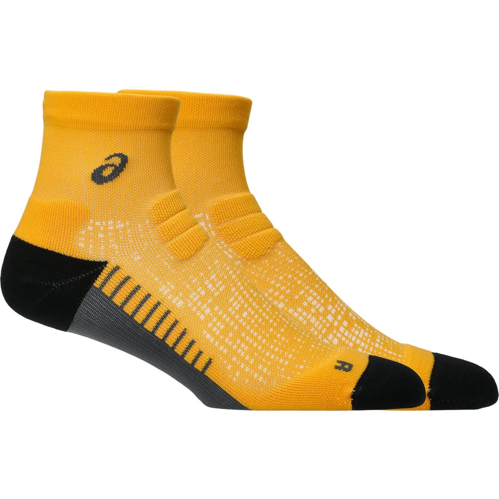 performance-run-sock-quarter--ad35b.jpg